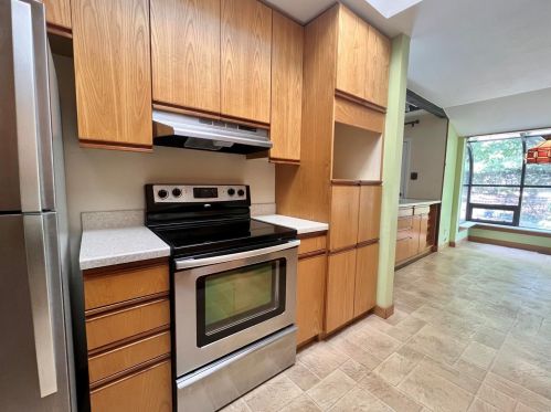 1228 Paloma Dr, Saint Louis MO 63131-1015 exterior