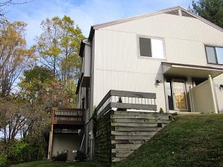 79 Dendron Ct, Baltimore MD  21234-1552 exterior