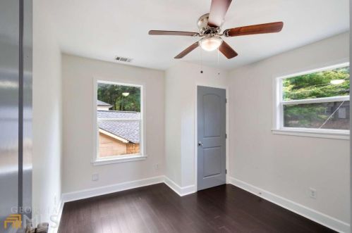 1314 Graymont Dr, Atlanta GA  30310-3922 exterior