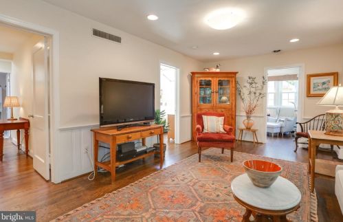 8703 Reading Rd, Silver Spring MD 20901-4031 exterior