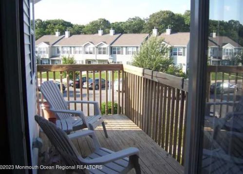 176 Harlequin Glade, Berkeley Township NJ 08721-1394 exterior