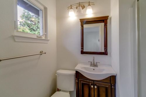 3231 Ida Dr, Concord CA  94519-2136 exterior