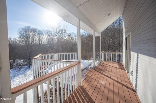 21259 Madison Ave, Big Rapids MI 49307-9754 exterior