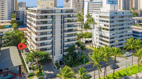 2029 Ala Wai Blvd, Honolulu HI  96815-2064 exterior