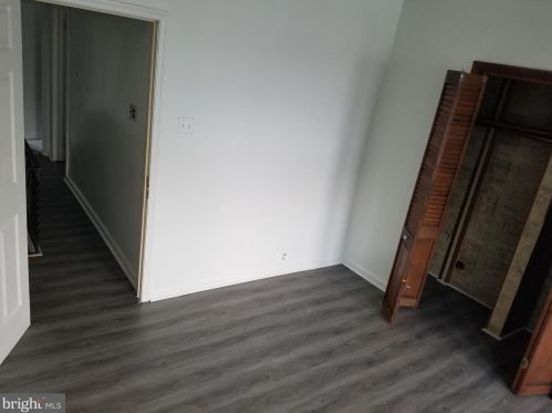 4312 Devereaux, Philadelphia PA 19135-3515 exterior