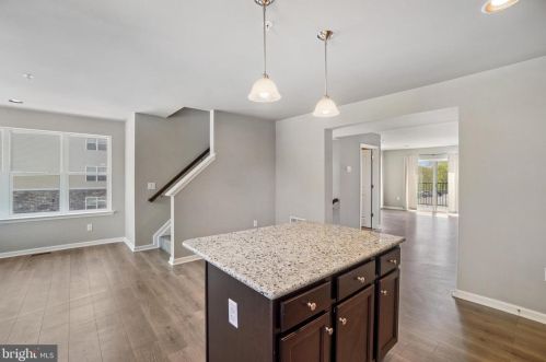 113 High Pointe Dr, Hummelstown PA 17036-8104 exterior