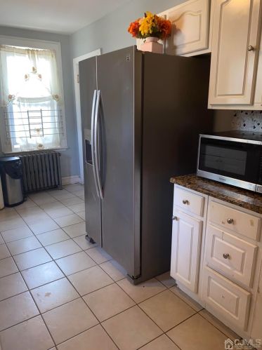 26 Becker Ter, Irvington NJ 07111-1311 exterior