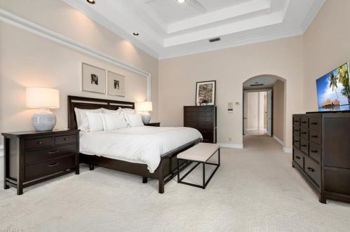 1308 Little Blue Heron Ct, Naples FL 34108-3311 exterior