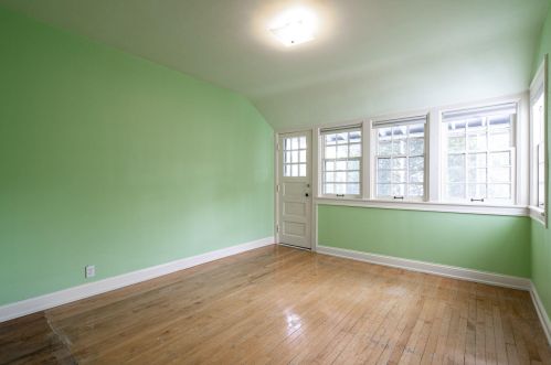 2728 Prospect Ave, Milwaukee WI 53211-3768 exterior