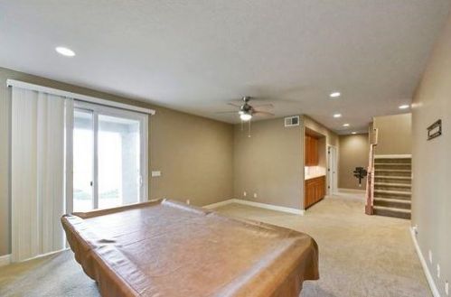 2110 Fenceline Dr, Folsom CA exterior