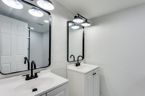 1896 Bonniview St, Atlanta GA 30310-4924 exterior