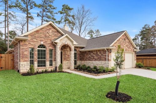 3034 Fitzgerald Dr, Montgomery TX 77356-8950 exterior