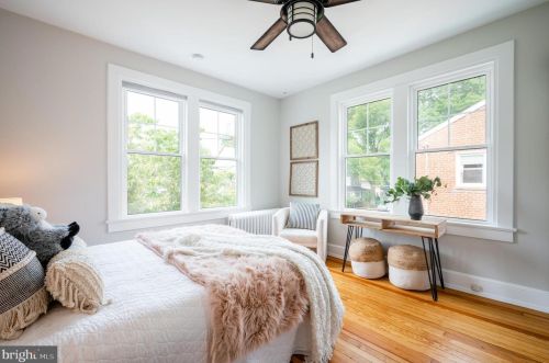 301 Raymond Ave, Alexandria VA 22301-1037 exterior