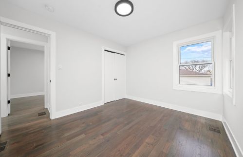 7521 Olcott Ave, Chicago IL  60631-4371 exterior