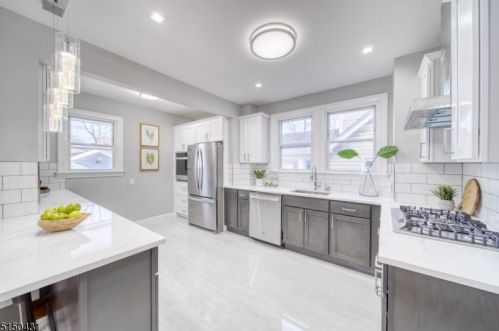 72 Hughes St, Maplewood NJ  07040-3304 exterior