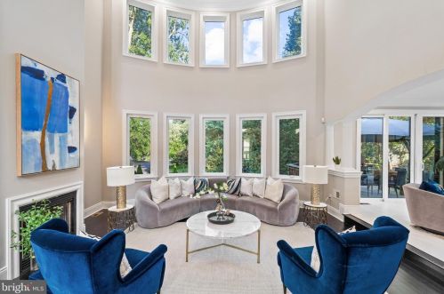 1645 Kirby Rd, Mc Lean VA  22101-3240 exterior