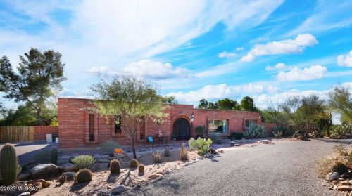 1202 Chula Vista Rd, Tucson AZ  85704-3008 exterior