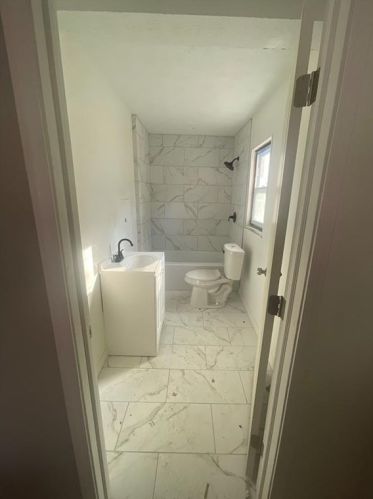 1401 Mcclelland Ave, Atlanta GA  30344-1610 exterior