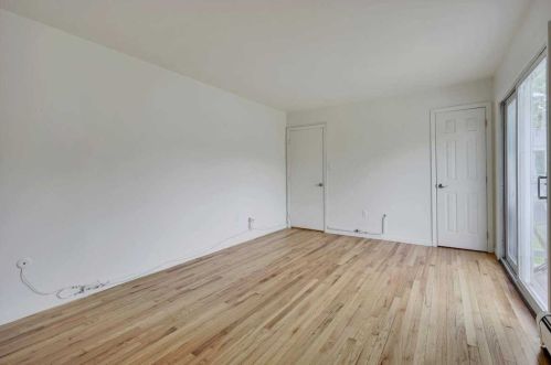 2740 South Rd, Poughkeepsie NY  12601-5241 exterior