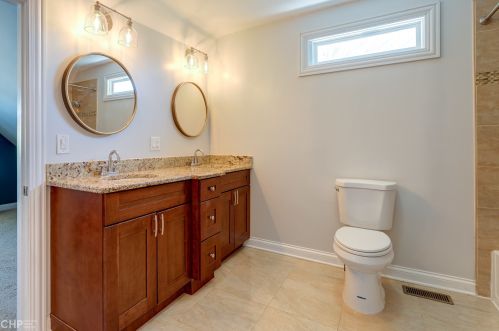 4951 Medill Ave, Chicago IL 60647-2424 exterior