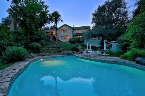 805 Frst Vw Dr, Austin TX 78746-4519 exterior