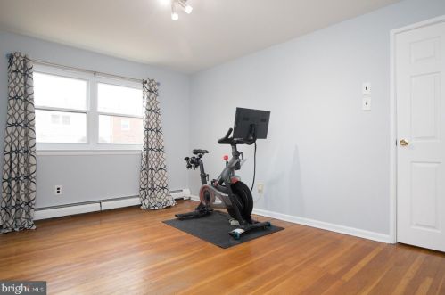 11023 Academy Rd, Philadelphia PA 19154-3301 exterior