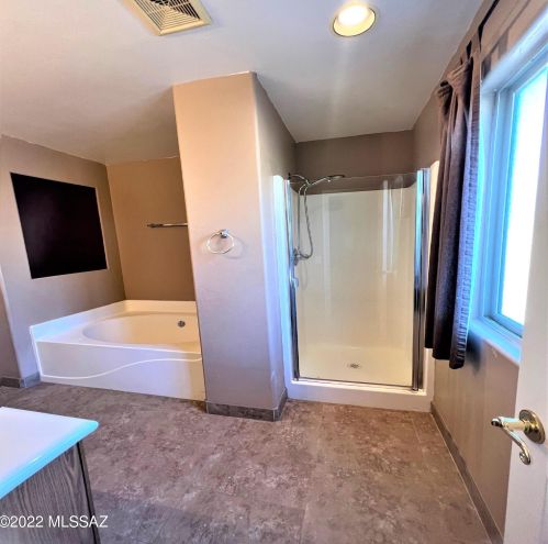 8870 Mountain Spring Dr, Tucson AZ  85747-5659 exterior