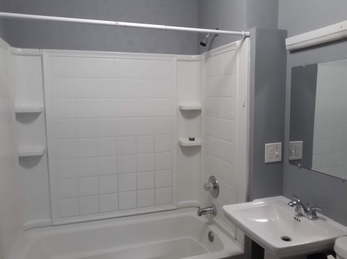 891 Case Ave, Saint Paul MN 55106-3806 exterior