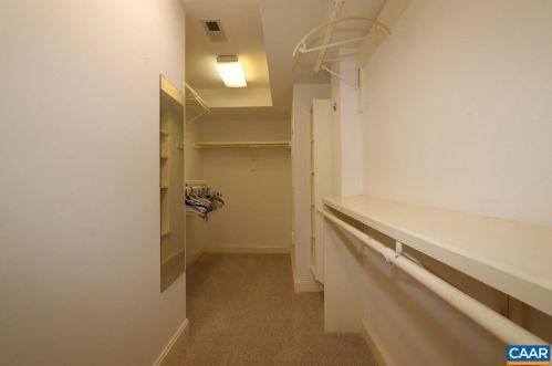 3293 Sandown Park Rd, Keswick VA 22947-2733 exterior