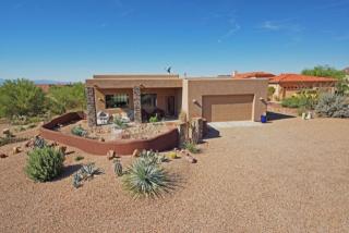 2080 Diamond D Dr, Tucson, AZ 85713-6707