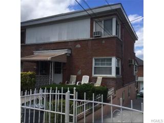 2719 Seymour Ave, Bronx NY  10469-5509 exterior