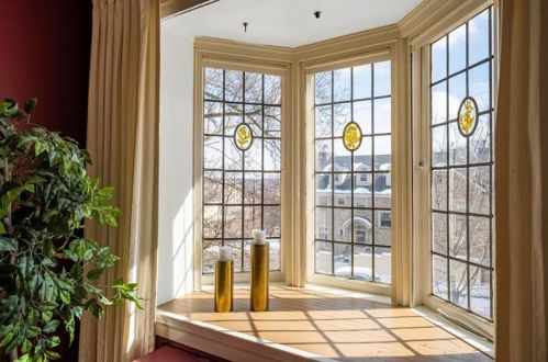 4305 Centre Ave, Pittsburgh PA 15213-1452 exterior