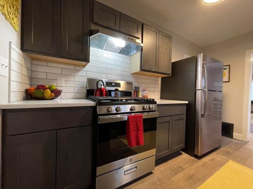 860 Mangin Ave, Meskegon MI  49442-5117 exterior