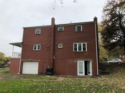 5129 Leroy Dr, Gibsonia PA 15044-8102 exterior