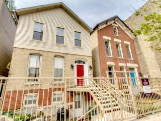 1742 Halsted St, Chicago IL  60614-2330 exterior