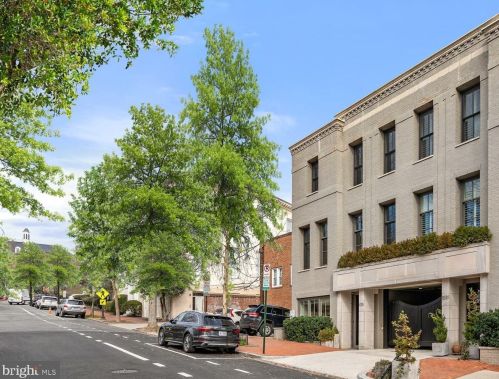 1633 33rd St, Washington, DC 20007-2724