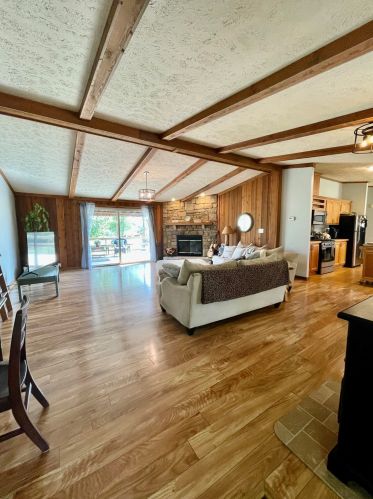 15370 142nd Ave, Big Rapids, MI 49307-9534