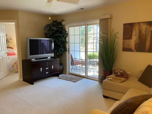 665 Barlina Rd, Bull Valley IL 60014-8451 exterior