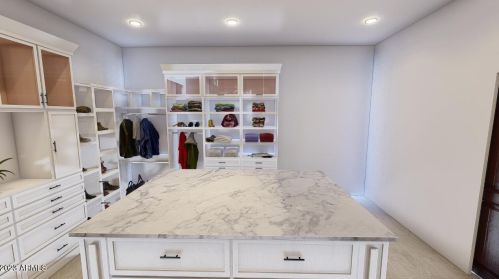 5801 30th St, Phoenix AZ  85016-2401 exterior