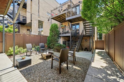 1620 Huron St, Chicago IL  60622-0006 exterior