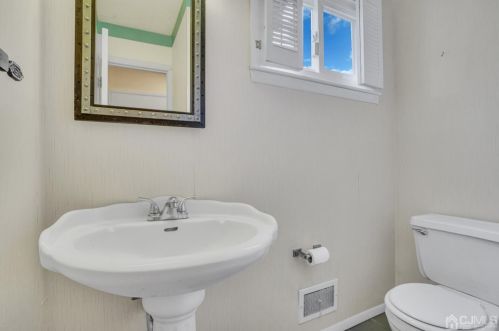 15 Bertrand St, Old Bridge NJ exterior