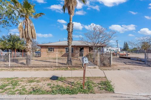 106 Oklahoma St, Tucson, AZ 85714-3033