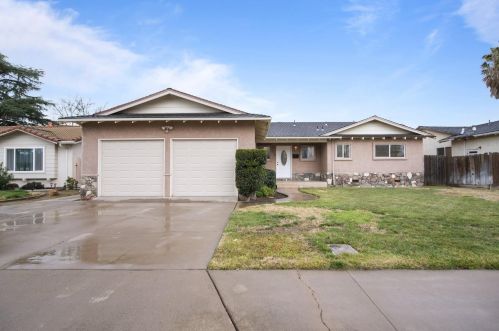 2145 Temple Ave, Turlock, CA 95382-1842