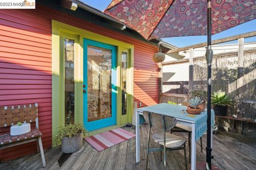 1231 Channing Way, Berkeley CA 94703-1616 exterior