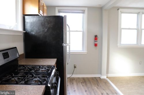 522 2 St, Darby PA 19023-3105 exterior