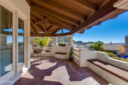 30 Beryl Ave, Phoenix, AZ 85021-2479