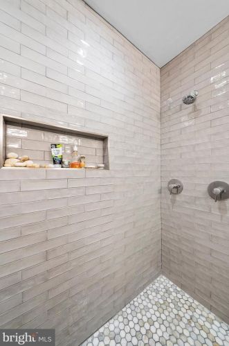 2626 Garfield St, Washington DC 20008-4103 exterior