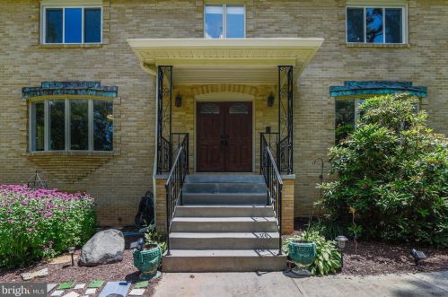 20492 Oatlands Chase Pl, Leesburg, VA 20175-8830