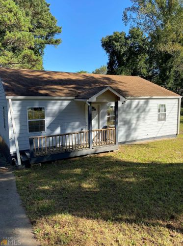 2146 Castlewood St, Atlanta GA 30344-1003 exterior