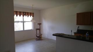 1033 Kant Ave, Fort Pierce, FL 34953-7249